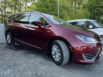 Chrysler Pacifica II 3.6 V6 291KM 2017 Chrysler Pacifica INSTALACJA GAZOWA, zdjęcie 4