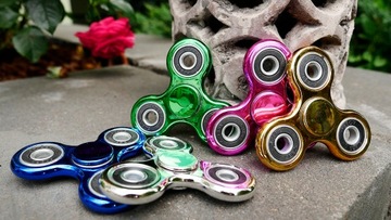 НЕПОДА СПИННЕР МЕТАЛЛИЧЕСКАЯ РУКА