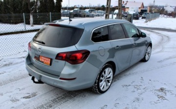 Opel Astra J Sports Tourer 2.0 CDTI ECOTEC 160KM 2011 Opel Astra 2.0 d Bi-xenony Led 1 rok gwarancji w cenie 2.0 Diesel, zdjęcie 4