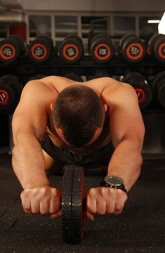 РОЛИКОВЫЙ ФИТНЕС-РЕАБИЛИТАЦИОННЫЙ ЗАЛ EB FIT