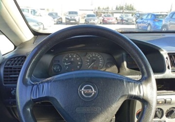 Opel Zafira A 1.8 16V 125KM 2003 Opel Zafira Opel Zafira 1.8 BenzynaLPG 125KM, zdjęcie 9