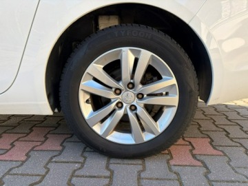 Peugeot 308 II 2014 Peugeot 308 SW 1.6 HDI 120 KM Panorama Kamera Hak, zdjęcie 29