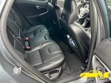 Volvo V40 II Hatchback 2.0 D4 DRIVE-E 190KM 2014 R-Design*bezwypadk.*DUŻY WYBÓR*od ręki z Holandii, zdjęcie 12