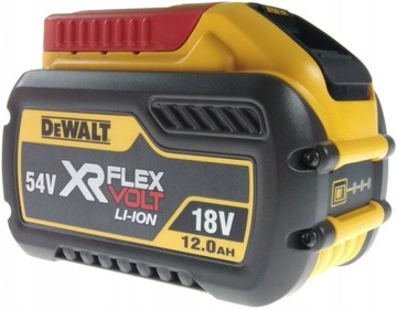 Аккумулятор марки DEWALT.