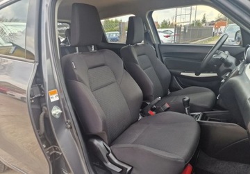 Suzuki Swift VI Hatchback 1.2 DualJet 90KM 2018 Suzuki Swift 1.2 Benzyna 90KM, zdjęcie 10