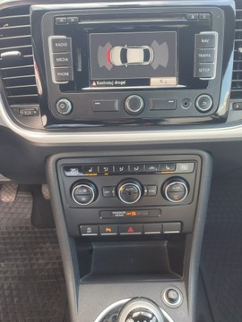 Volkswagen Beetle Hatchback 3d 1.6 TDI 105KM 2015 Volkswagen Beetle bezwypadkowy wyposażen, zdjęcie 23