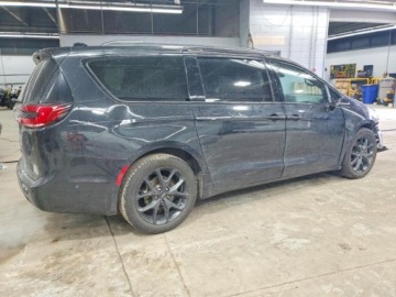 Chrysler Pacifica II 2023 Chrysler Pacifica Touring L 2023 3.6 Benzyna 287KM, zdjęcie 3