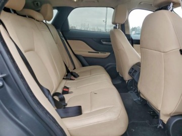 Jaguar F-Pace 2019 Jaguar F-Pace Premium 2019 2.0 Benzyna 247KM, zdjęcie 11