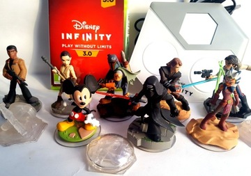 POLSKI DUBBING DISNEY INFINITY PLAY WITHOUT LIMITS 3.0 + 11 FIGUREK iPORTAL
