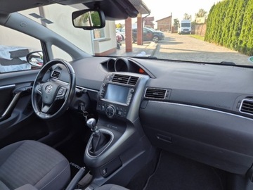 Toyota Verso Minivan Facelifting 1.8 Valvematic 147KM 2016 Toyota Verso 1.8 Benz Zadbany 1.8 Benzyna 147KM, zdjęcie 12