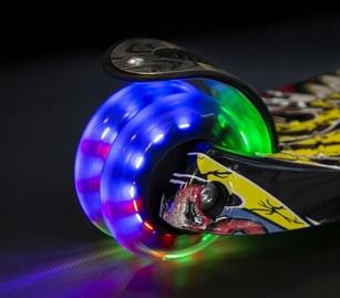 ТРЕХКОЛЕСНЫЙ ДЕТСКИЙ САМОКАТ TOBBI-TOYS БАЛАНС КОЛЕСА LED ГРАФФИТИ