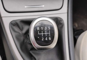 BMW Seria 1 E81/E87 Hatchback 5d E87 1.6 116i 122KM 2011 BMW Seria 1 2011r, 2.0 Benzyna. Lekko uszkodzony lewy bok. Jezdzi. 1.6, zdjęcie 14