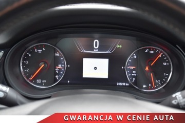 Opel Insignia I Sports Tourer Facelifting 2.0 CDTI Ecotec 170KM 2017 Opel Insignia OPCHead UPNaviKamera 360Full LedEl.KlapaSkoraAGRAsystenty, zdjęcie 21