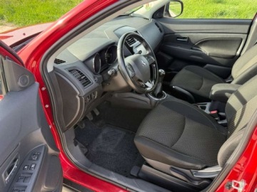 Mitsubishi ASX I SUV Facelifting 2015 1.6 117KM 2016 Mitsubishi ASX Sliczny ASX 1.6 benzyna 116KM Kamera Grzane Fotele Ksenon P, zdjęcie 15