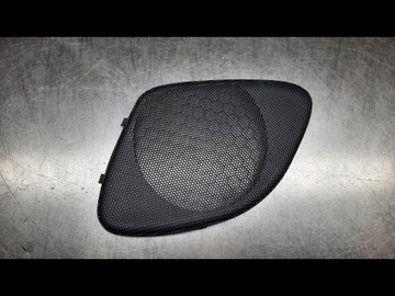 KRYT REPRODUKTORU PRAVÝ ZADNÍ 30813514 VOLVO S40 V40