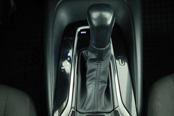 Toyota Corolla XII Sedan 1.5 VVT-i 125KM 2022 Toyota Corolla 1.5 VVT-i, Salon Polska, zdjęcie 13