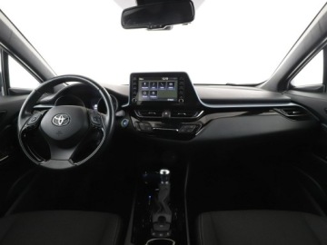 Toyota C-HR I Crossover Facelifting 1.8 Hybrid 122KM 2020 Toyota C-HR lift niski przebieg navi kamera grzane, zdjęcie 14