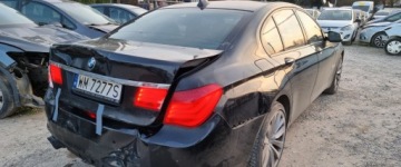 BMW Seria 7 F01 Sedan 750i 407KM 2011 BMW Seria 7 2011r, 4.4 Benzyna. X-DRIVE. AUTOMAT. Lekko uszkodzony tyl. Je, zdjęcie 3
