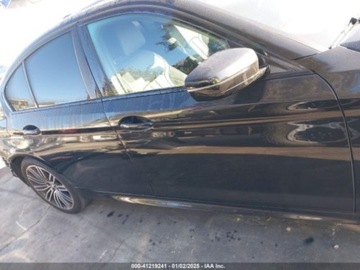 BMW Seria 5 G30-G31 2019 BMW Seria 5 2019 BMW 530E 2.0 Benzyna 248KM, zdjęcie 8