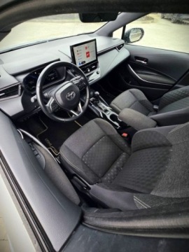 Toyota Corolla XII TS Kombi Facelifting 1.8 Hybrid 140KM 2023 Toyota Corolla COMFORTTech 1.8 Hybrid 140 KM kombi 1.8 Hybryda 140KM, zdjęcie 15
