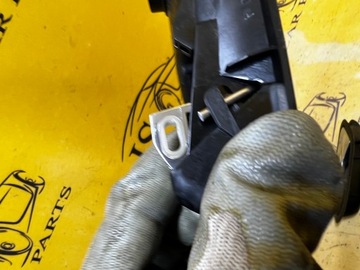 РУЧКА ВНУТРЕННЯЯ ДВЕРИ ПРАВАЯ ХРОМ DACIA SANDERO III 2021