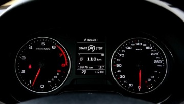 Audi A3 8V Hatchback 3d 1.2 TFSI 105KM 2014 AUDI A3 . . . Serwisowany . . 7 x AIR BAG . . Grzane Fotele . ., zdjęcie 13