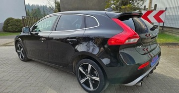 Volvo V40 II Hatchback Facelifting 1.5 T3 152KM 2019 Volvo V40 152Ps.Bezyna Automat R Design Full Led Navi Skora Alcantara 2019, zdjęcie 1