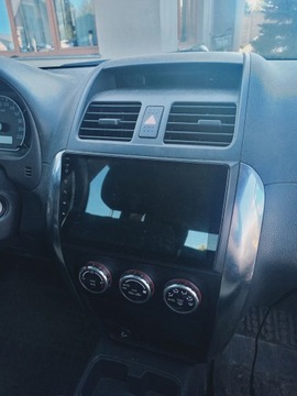 MŘÍŽKA VENTILACE STŘEDNÍ  FIAT SEDICI 06-14R