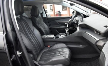 Peugeot 5008 II Crossover 2.0 BlueHDI 150KM 2019 Peugeot 5008 totalny full SKORA Alusy LED Navi. BLIS linne assist Grzane f, zdjęcie 24