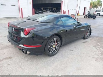Ferrari California 2015 Ferrari California 2015, T, 3.9 3.9 Benzyna 555KM, zdjęcie 3