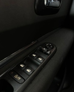 Peugeot 5008 I Minivan 1.6 HDi FAP 110KM 2010 Peugeot 5008 Automat Salon PL 7-OSOB Panorama Gwarancja w cenie Warszawa, zdjęcie 25