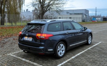 Citroen C5 III Tourer 2.0 HDi FAP 163KM 2011 Citroen C5 2,0HDI (163KM) Automat Skory 2011 r. 2.0 Diesel 163KM, zdjęcie 3