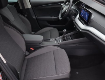 Skoda Octavia IV Liftback 1.5 TSI EVO 150KM 2024 Skoda Octavia 1.5 TSI, Salon Polska, Serwis ASO, zdjęcie 8