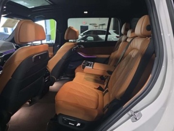 BMW X7 2023 BMW X7 2023, 3.0L, xDrive40i M SPORT LINE 3.0 Benzyna 375KM, zdjęcie 8