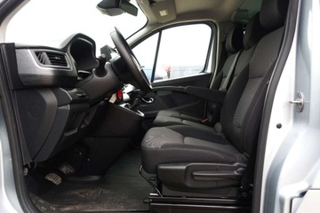 Renault Trafic III Combi 2.0 dCi  150KM 2025 Renault Trafic Bezwypadek SalonPL niski przebieg Kamera Tempomat 9os, zdjęcie 7