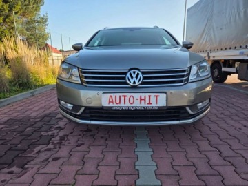 Volkswagen Passat B7 Variant 2.0 TDI CR DPF BlueMotion 140KM 2012 Volkswagen Passat Nawigacja Podgrzewane Fotele Czujniki Parkowania 2.0, zdjęcie 2