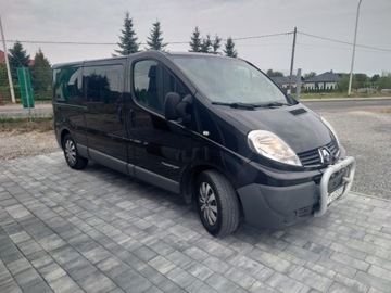 Renault Trafic II Furgon 2.0 dCi 115KM 2013 Renault Trafic Renault Trafic Passenger Pack Clim 2.0 Diesel 115KM, zdjęcie 7