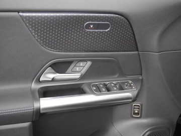 Mercedes GLA II Off-roader Facelifting 2.0 220 190KM 2025 GLA 220 4-Matic Progressive 2.0 190KM, zdjęcie 8