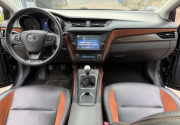 Toyota Avensis III Wagon Facelifting 2015 2.0 D-4D 143KM 2016 Toyota Avensis Toyota Avensis 2.0 D-4D Prestige 2.0 Diesel 143KM, zdjęcie 11