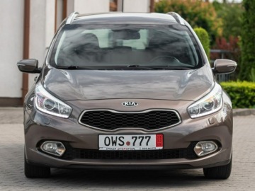 Kia Ceed II Kombi 1.6 CRDi 128KM 2015 Kia Cee'd 1.6CRDi 128KM ! Navi Kamera Xenon !, zdjęcie 9