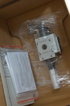 ЭЛЕКТРОМАГНИТНЫЙ КЛАПАН FESTO MS4-EE-1/4-10V24P-S-AD7 0-10V