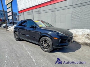 Porsche Cayenne III 2022 Porsche Cayenne 2022 PORSCHE CAYENNE 3.0 Benzyna 335KM
