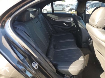 Mercedes Klasa E W213 2021 Mercedes-Benz Klasa E 350, 2021r., 2.0L 2.0 Benzyna 255KM, zdjęcie 8