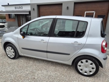 Renault Modus Hatchback 1.2 i 16V 75KM 2007 Renault Modus 2007 Piekny srebrny 1.2 benzyna NOWY GAZ STAG GWARANCJA, zdjęcie 4