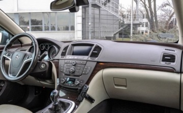 Opel Insignia I Sports Tourer 2.0 Turbo ECOTEC 250KM 2012 Opel Insignia 2,0T (250KM) 4x4 Salon PL Skory Bezwypadkowy 2.0 Benzyna, zdjęcie 9