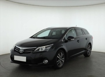 Toyota Avensis III Wagon Facelifting 2.2 D-4D 150KM 2013 Toyota Avensis 2.2 D-4D, Salon Polska, Navi, zdjęcie 1