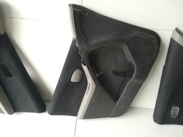 ДВЕРЬ ЛЕВАЯ ПРАВАЯ КОМПЛЕКТ TOYOTA YARIS II 5D