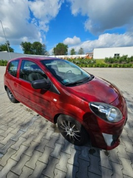 Renault Twingo II Hatchback 3d 1.2 16v 75KM 2011 Renault Twingo Benzyna 1.2 - 2011r - Klimatyzacja, zdjęcie 2