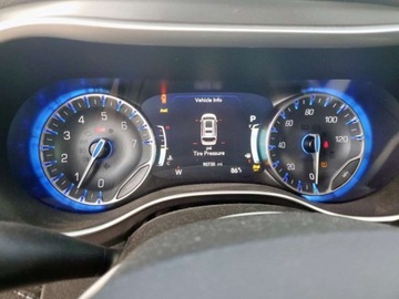 Chrysler Pacifica II 2023 Chrysler Pacifica Touring L, 2023r., 3.6L 3.6 Benzyna 287KM, zdjęcie 10