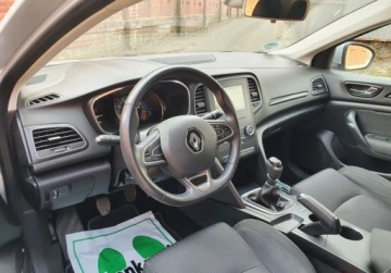 Renault Megane IV Hatchback 5d 1.2 Energy TCe 100KM 2016 Renault Megane LED Bezwypadkowa Serwis GetHelp 1.2 Benzyna 100KM, zdjęcie 10